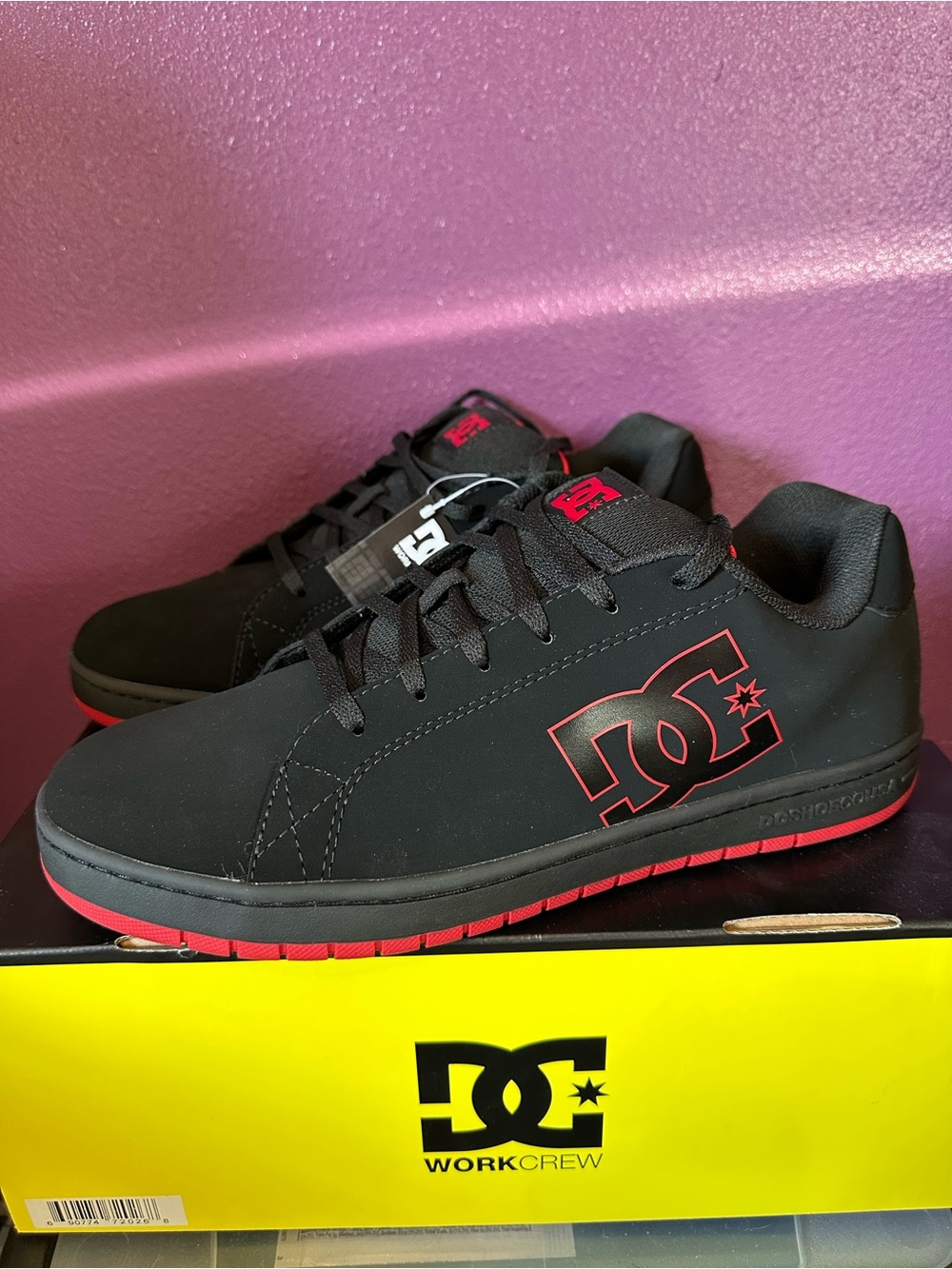 DC Men's Gaveler Work Powered by MaxTrax Composite Toe Slip Resistant Shoe